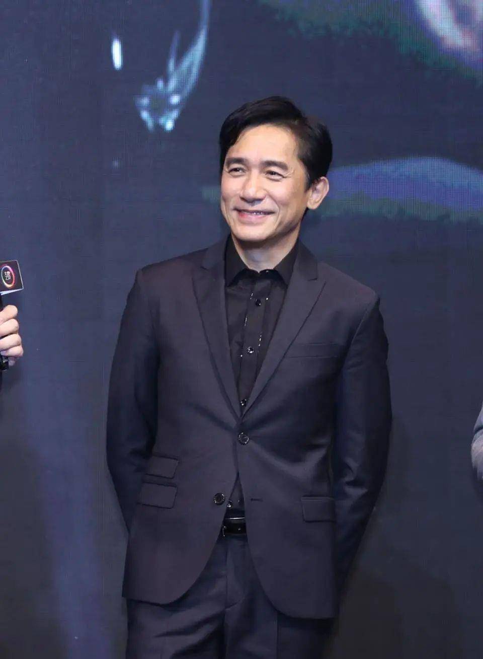 梁朝伟获威尼斯电影节终身成就奖!