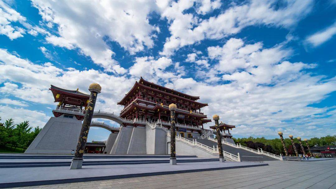 哇,真美啊,简直是人间仙境_唐代_大唐芙蓉园_建筑