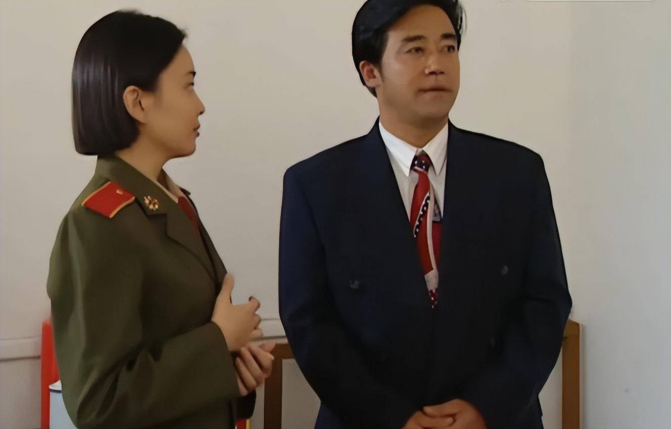 除此之外,秦川还参演过《红十字方队》张飞宇的父亲,《成吉思汗》的豁