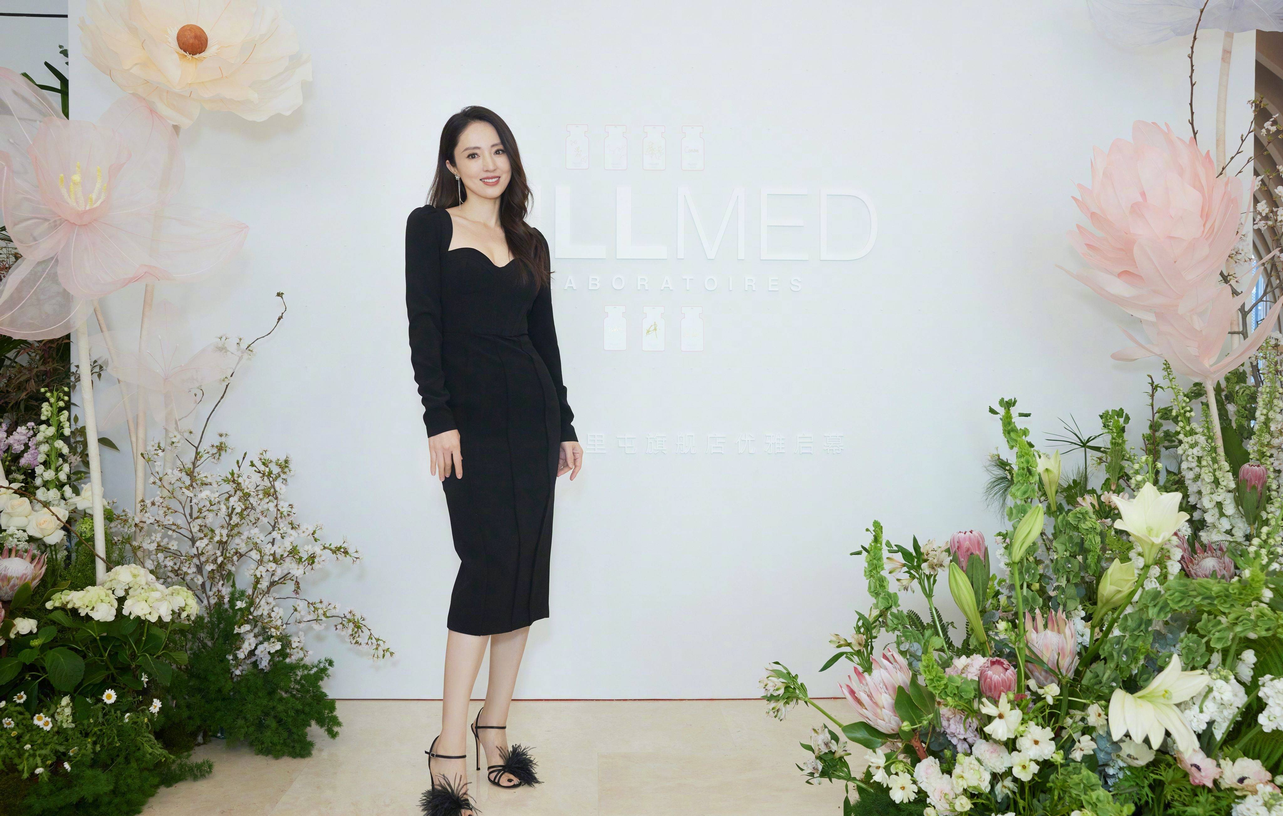 董璇黑色长裙大好身材写真_锁骨_照片_真会