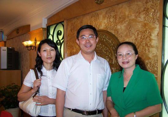 但之后他认识了第1位姑娘,也是他后来的第一任妻子孟军