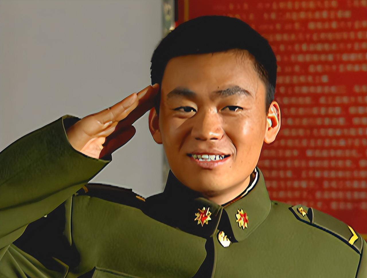 王宝强带着女朋友去找儿子,网友:还给儿子找了后妈,可不是什么好鸟