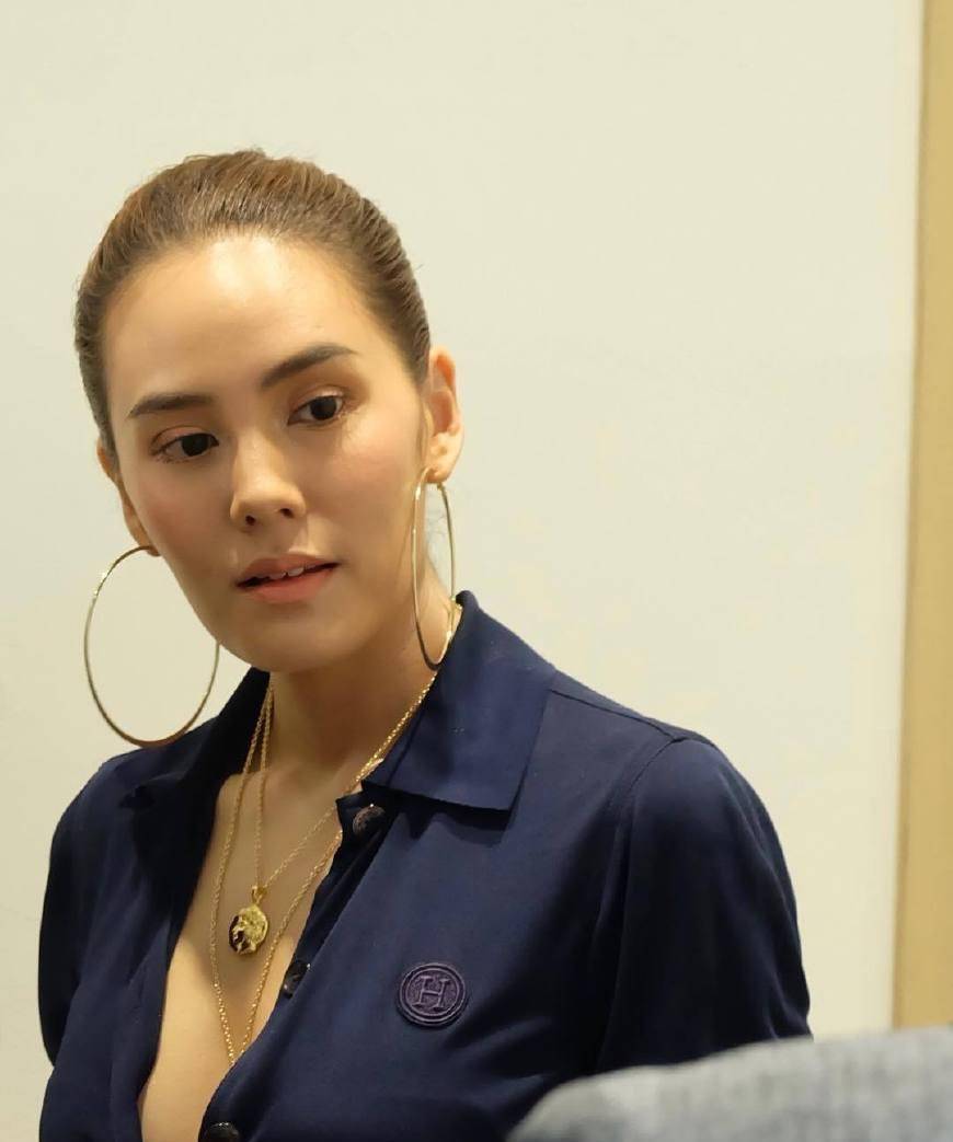 泰剧女星janie的这位"小男朋友"你们满意吗?这次能长久吗?