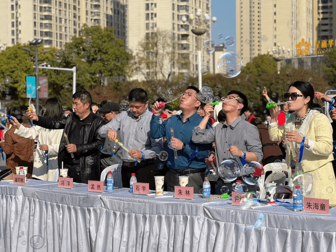 关爱特殊儿童 十年融爱同行 (图6)