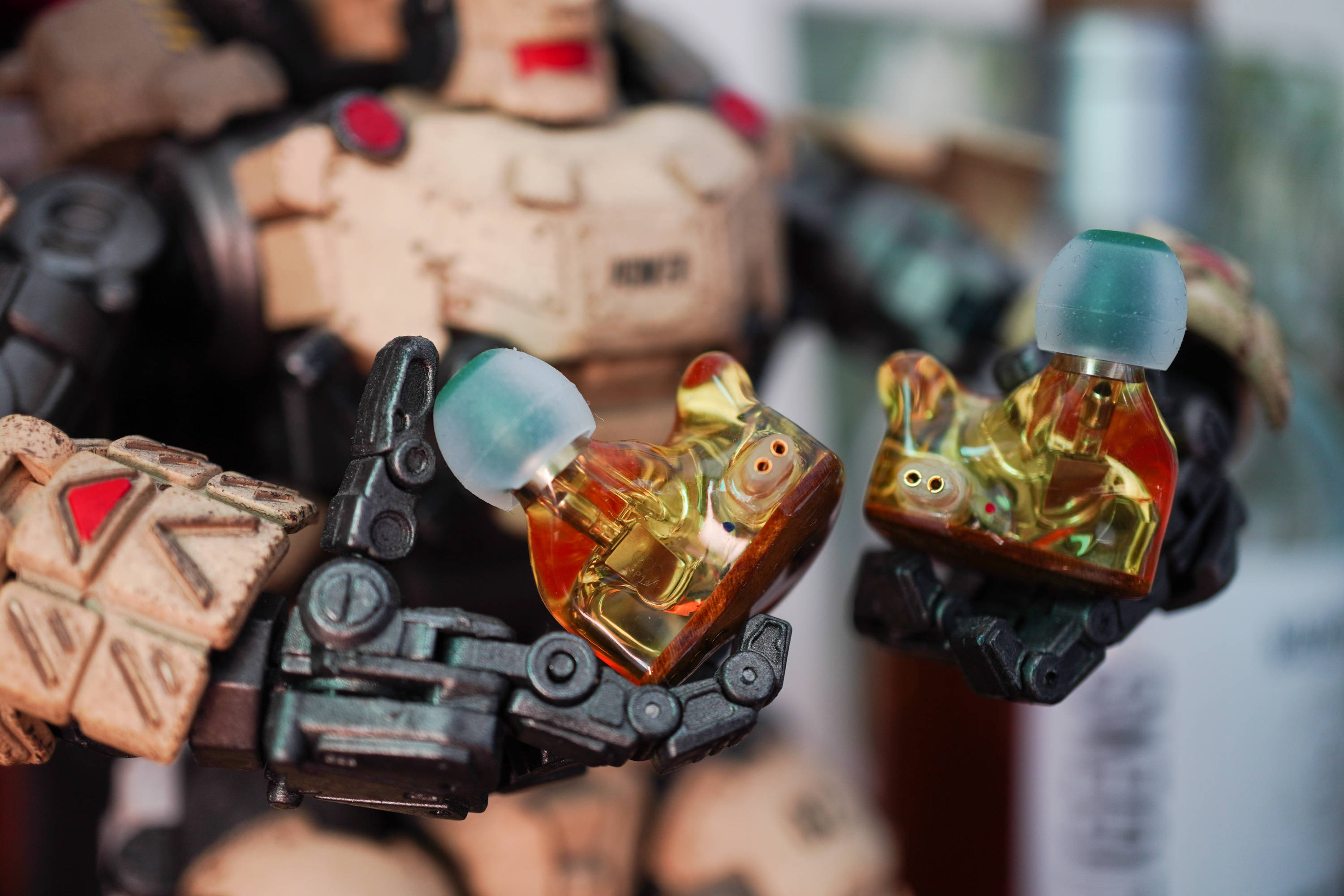 为民谣而生 却不只是民谣 聊聊qdc动圈动铁平板3单元耳机folk_人声