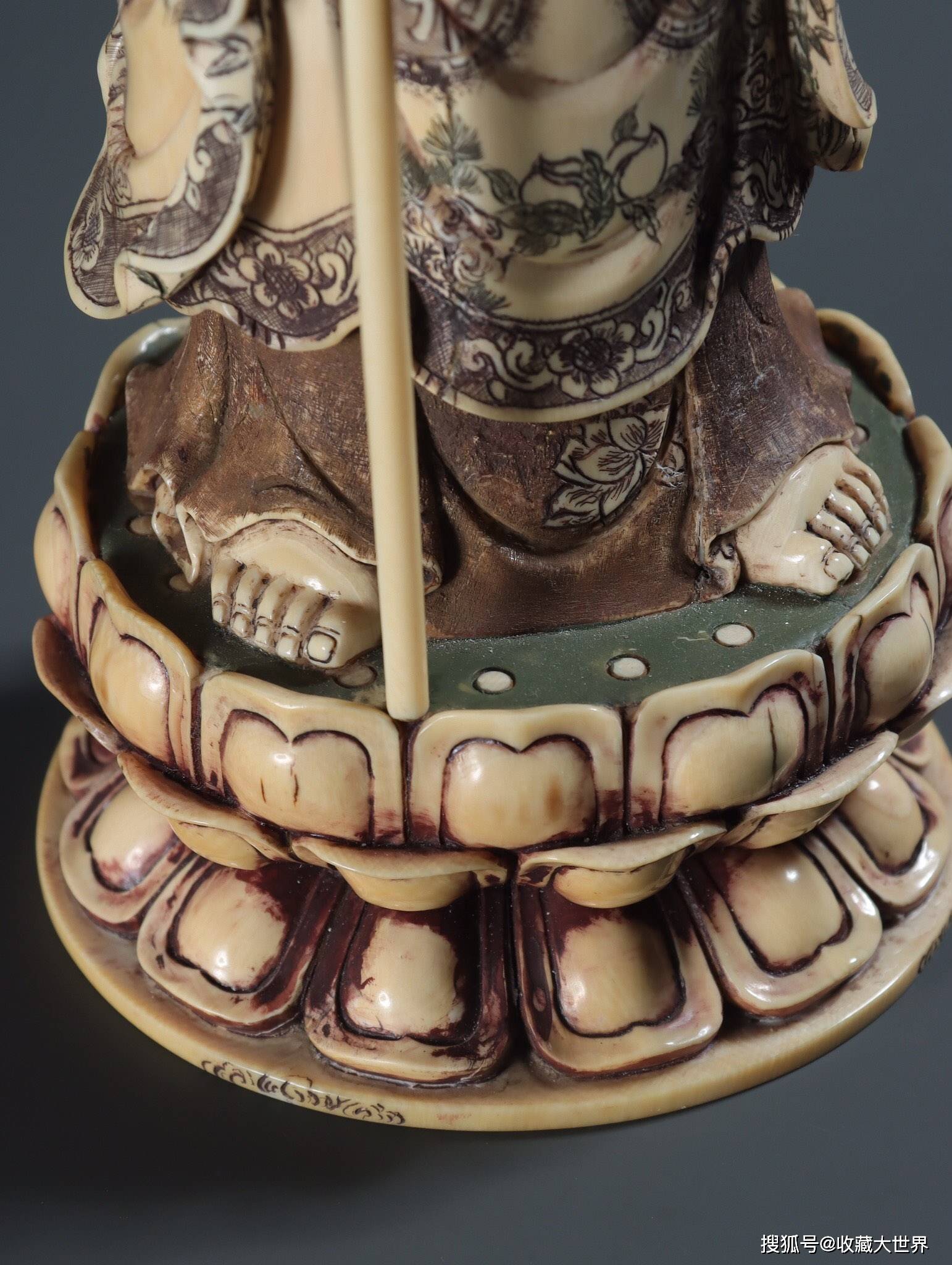 旧藏 老牙雕加彩 地藏王 摆件_包浆黄_极具_规格