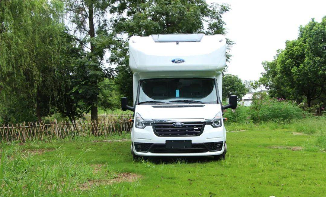 趣蜂房车全顺c型,以舒适为亮点,打造完美旅途!_搜狐汽车_搜狐网