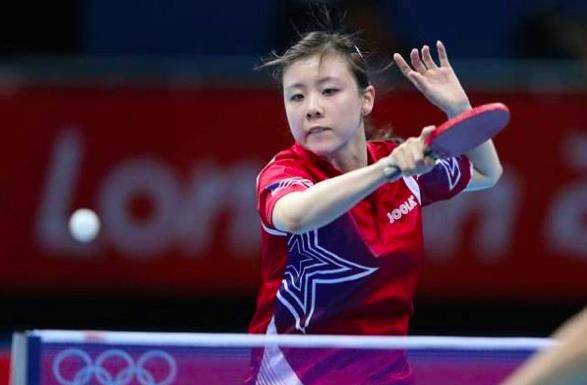 李曉霞還是4-2戰勝了邢延華,最終拿到了倫敦奧運會女單冠軍