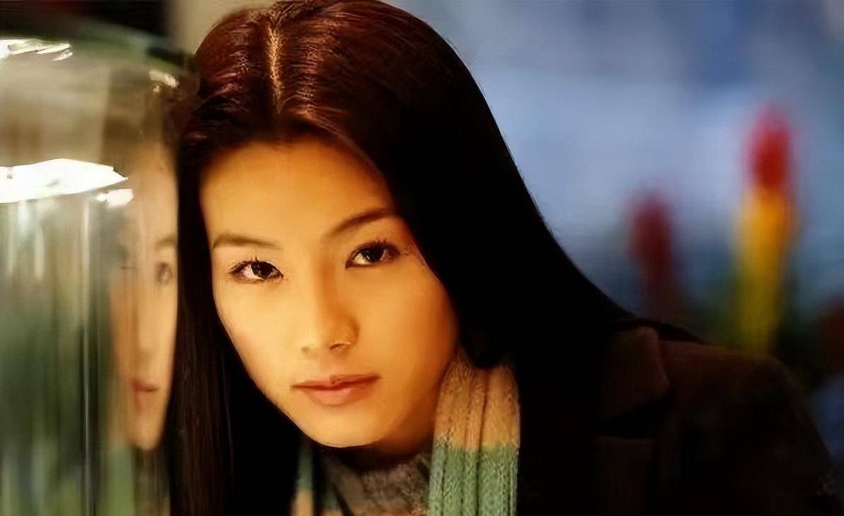 《拿什么来拯救你,我的爱人》走红,跟他搭档的还有刘烨,于娜