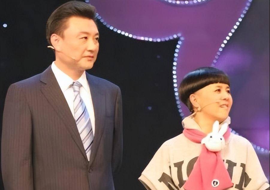 "夫妻本是同林鸟",但抱歉,王宁这一次救不了"金龟子"刘纯燕_直播_观众