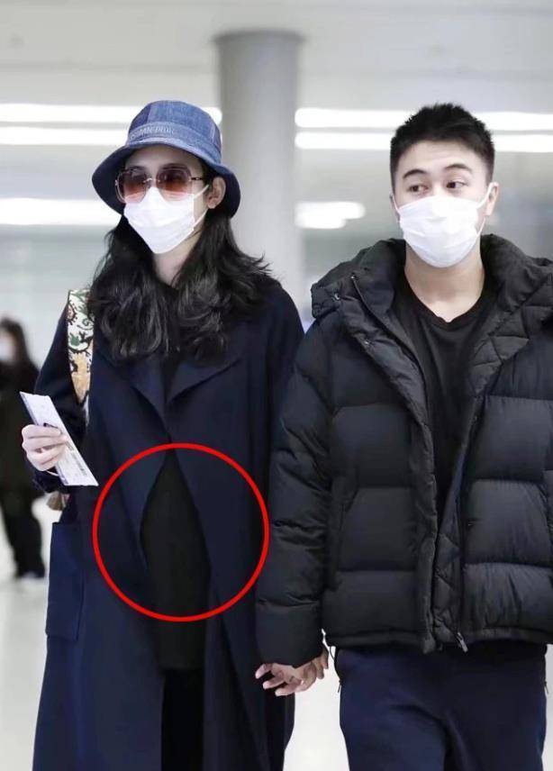 何猷君陪伴奚梦瑶未返家给妈妈庆生,游玩公园被偶遇_不知道_女孩_美食