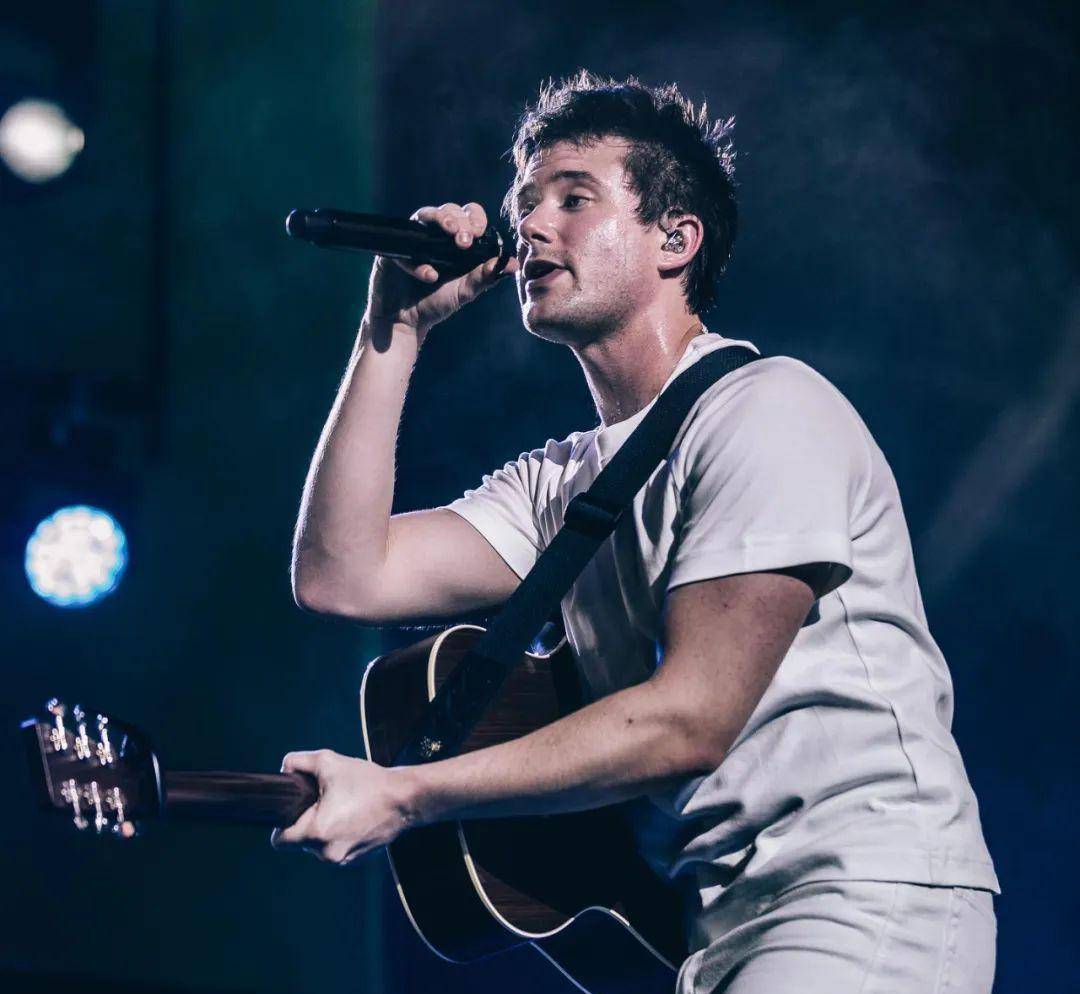 美国歌手 alec benjamin 发布全中文专辑,普通话十级选手_中国_创作