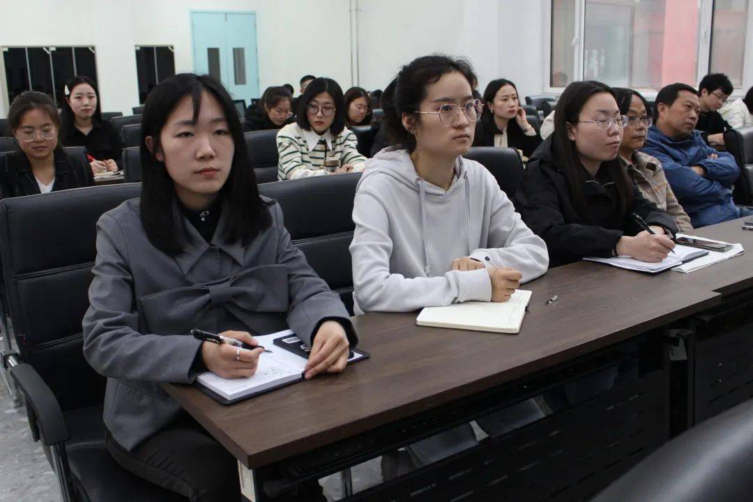 百舸争流竞扬帆 携手奋斗绽芳华|泰华中学全体教师大会暨优质课大赛