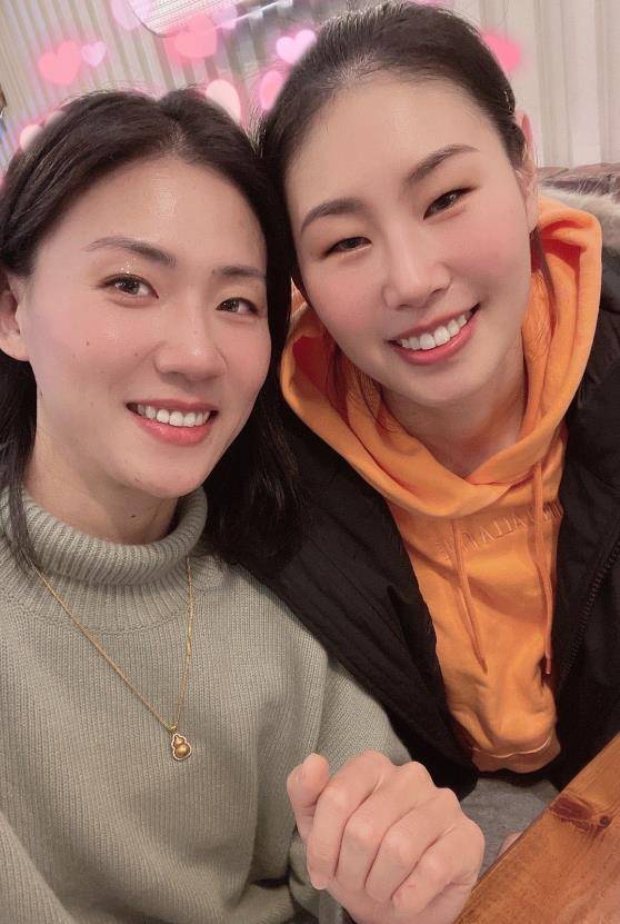 34岁中国女排名将复出后再夺冠,与颜妮是队友,与朱婷,丁霞齐名_薛晨