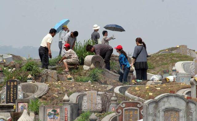 多地出台新规!百姓早了解早做准备_祭祀_人们_纸钱