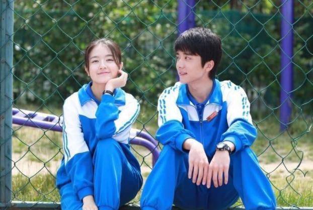 青少年专业心理咨询机构:15岁早恋,如何处理高中生早恋问题_进行_家长