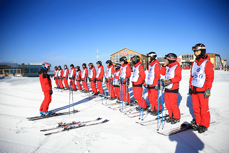 学员风采 | 万龙滑雪场董事长罗力先生:十年磨一剑,越来越清晰的经营