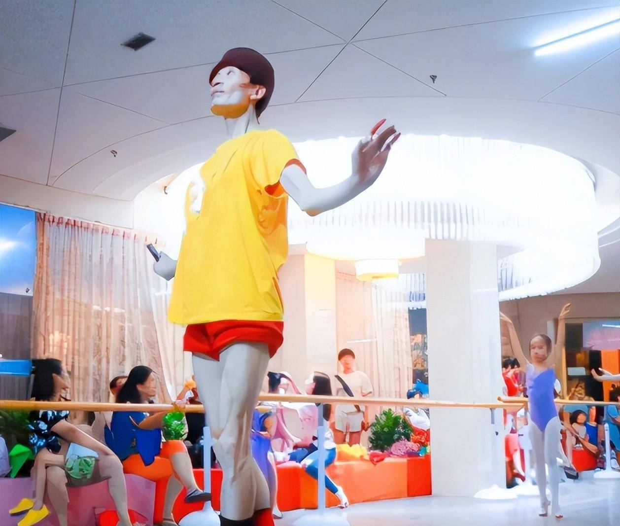 杨丽萍弟子郭冷47岁被称"巨婴",年入百万却无人敢嫁_舞蹈_孩子_芭蕾