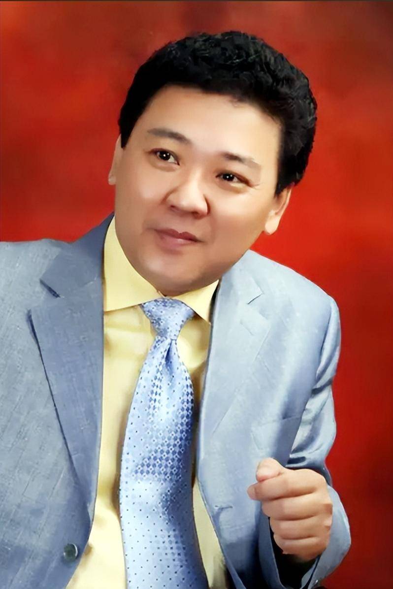 金嗓子牟炫甫:最红时患重病,后来母亲瘫痪父亲离世,他现在怎样_徐琴