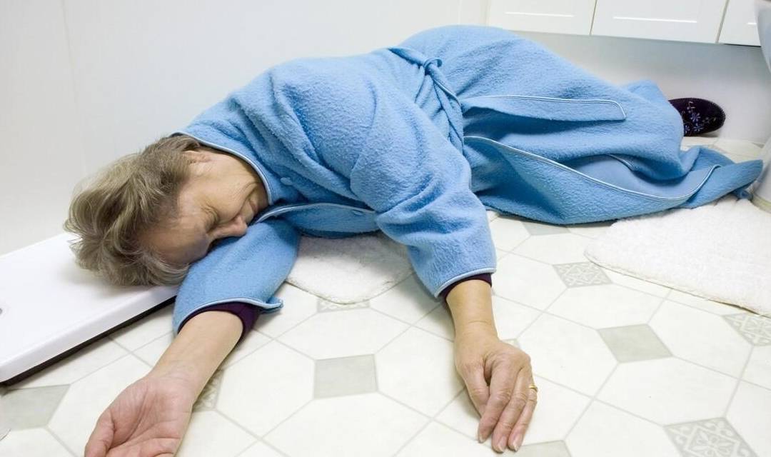 90后年轻力壮,就不会中风?医生:事实恰恰相反_疾病_患者_程度