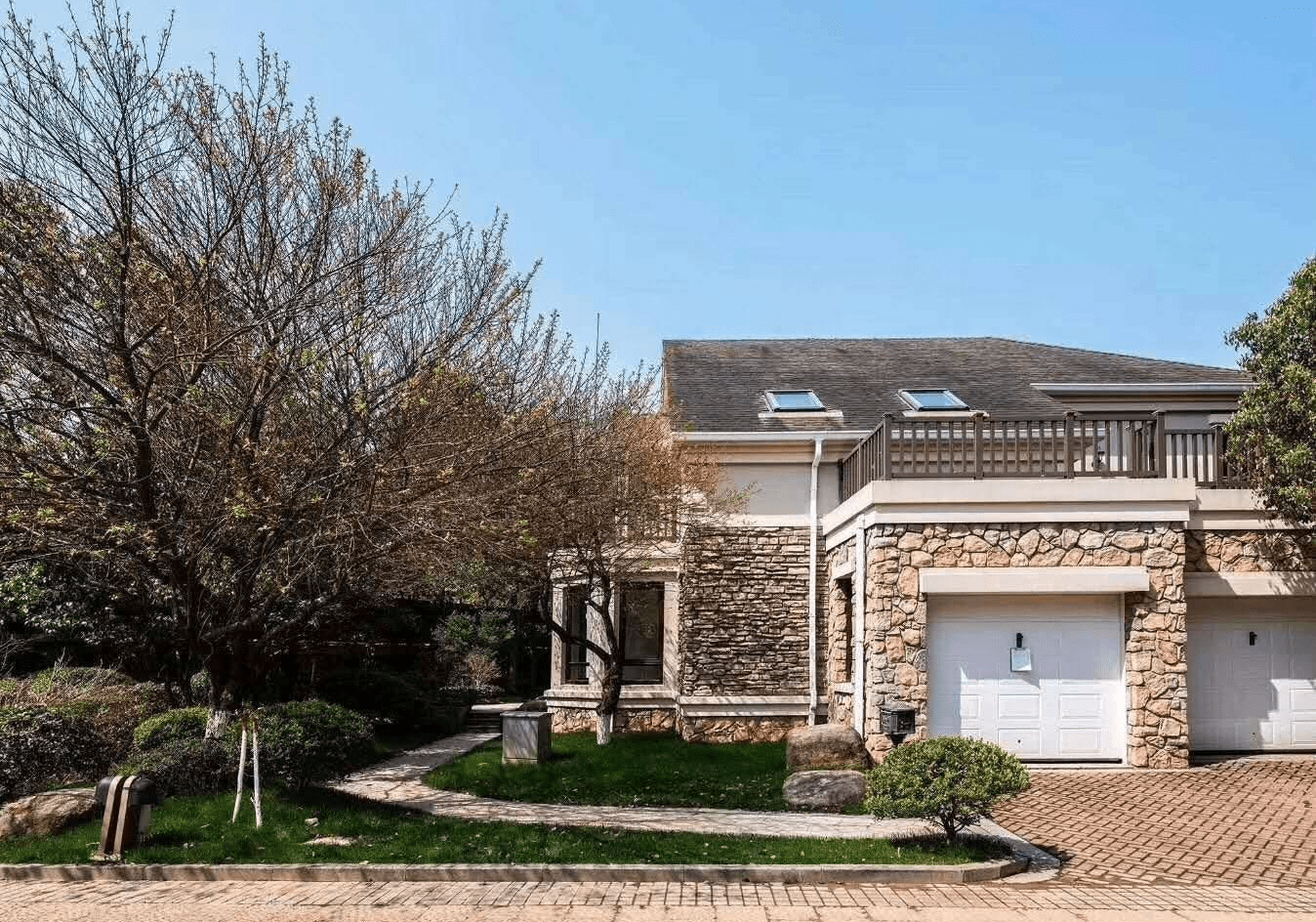 桐乡中天晓月江南-【中天晓月江南】售楼处电话丨中天晓月江南售楼处