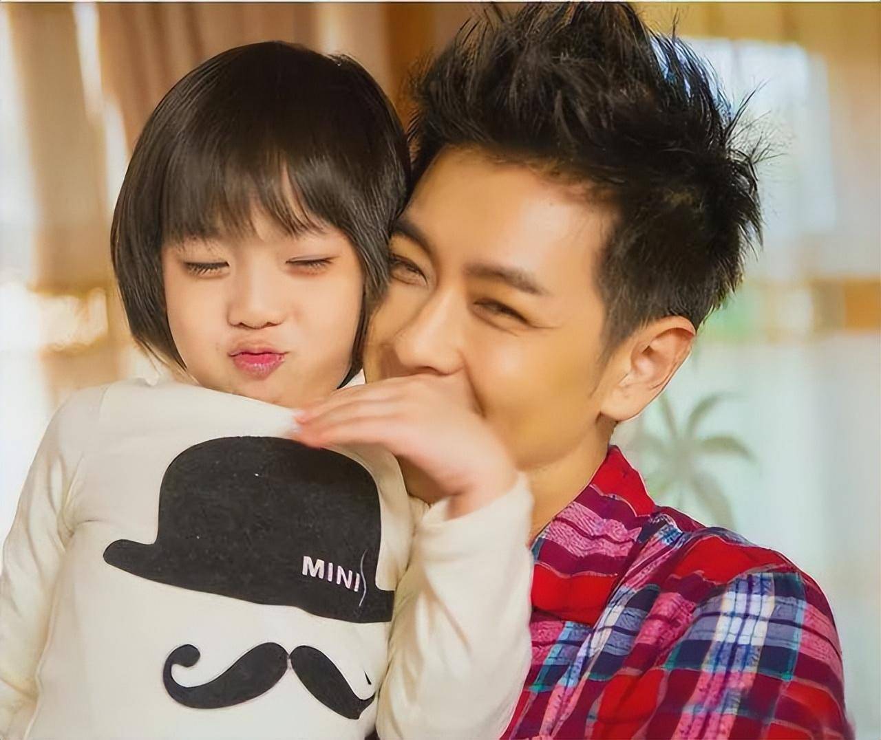 还记得林志颖的儿子吗?和小时候天差地别,网友:整容了?