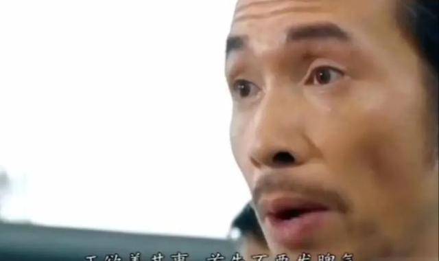 原创            女生与父亲发生争执负气跳江：控制情绪，是成年人必修课-女生与父亲发生争执跳江