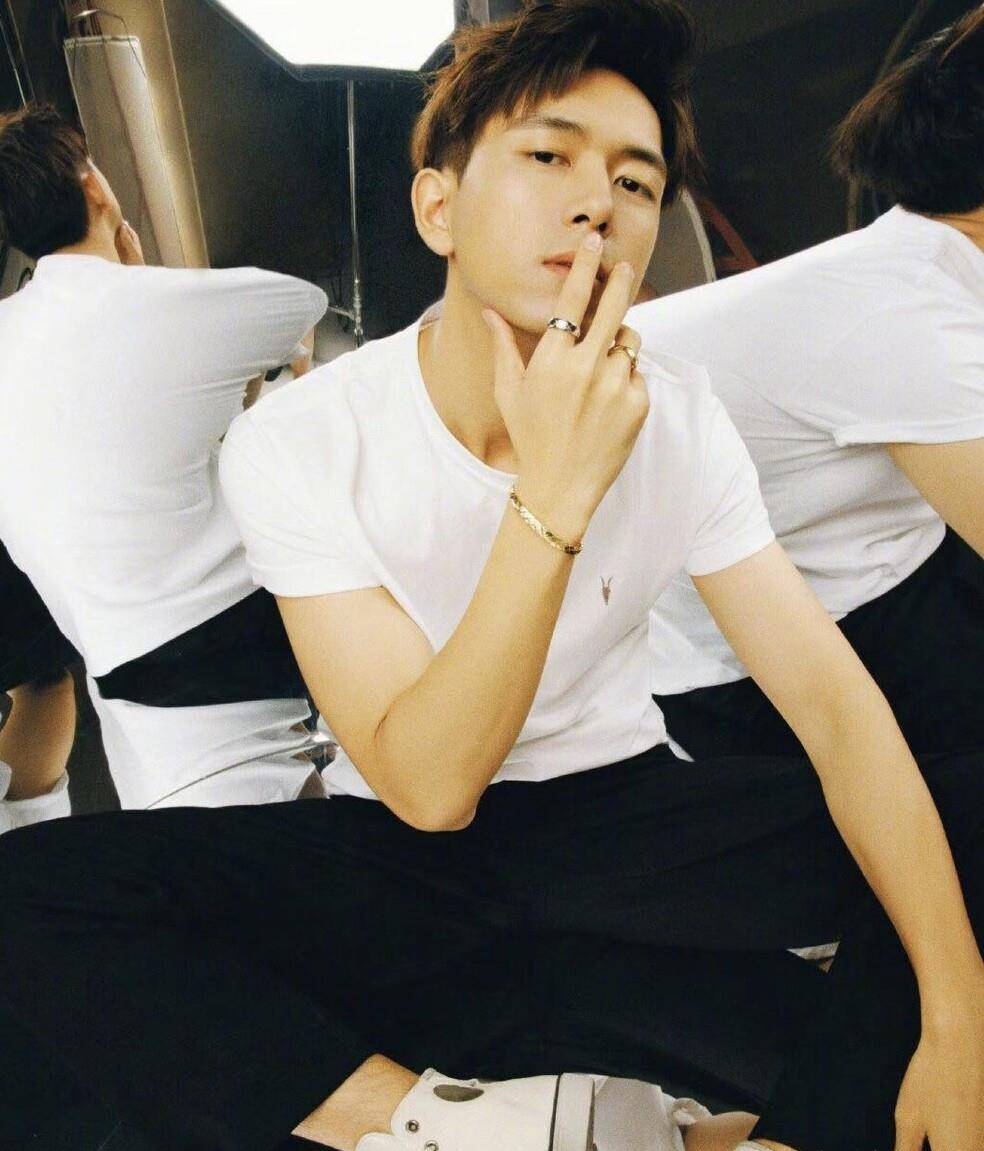 胖子李现的全面逆袭?