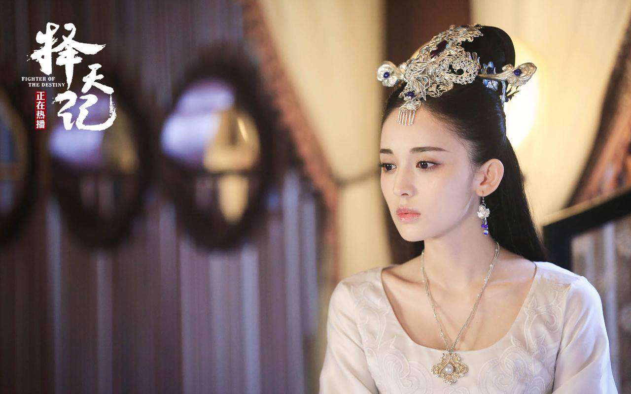 古力娜扎,罗云熙《天狐小泥》,古罗cp组合搭配出色!_作品_角色_观众