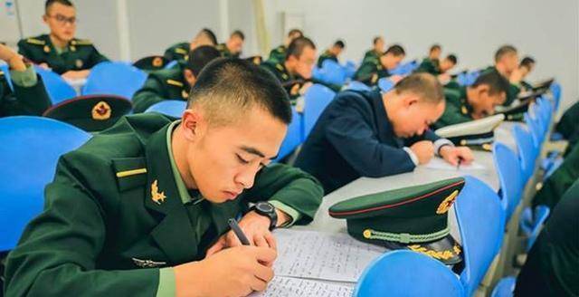 军事院校录取分数线_军校毕业生就业前景_录取分数线最低的军校是哪所