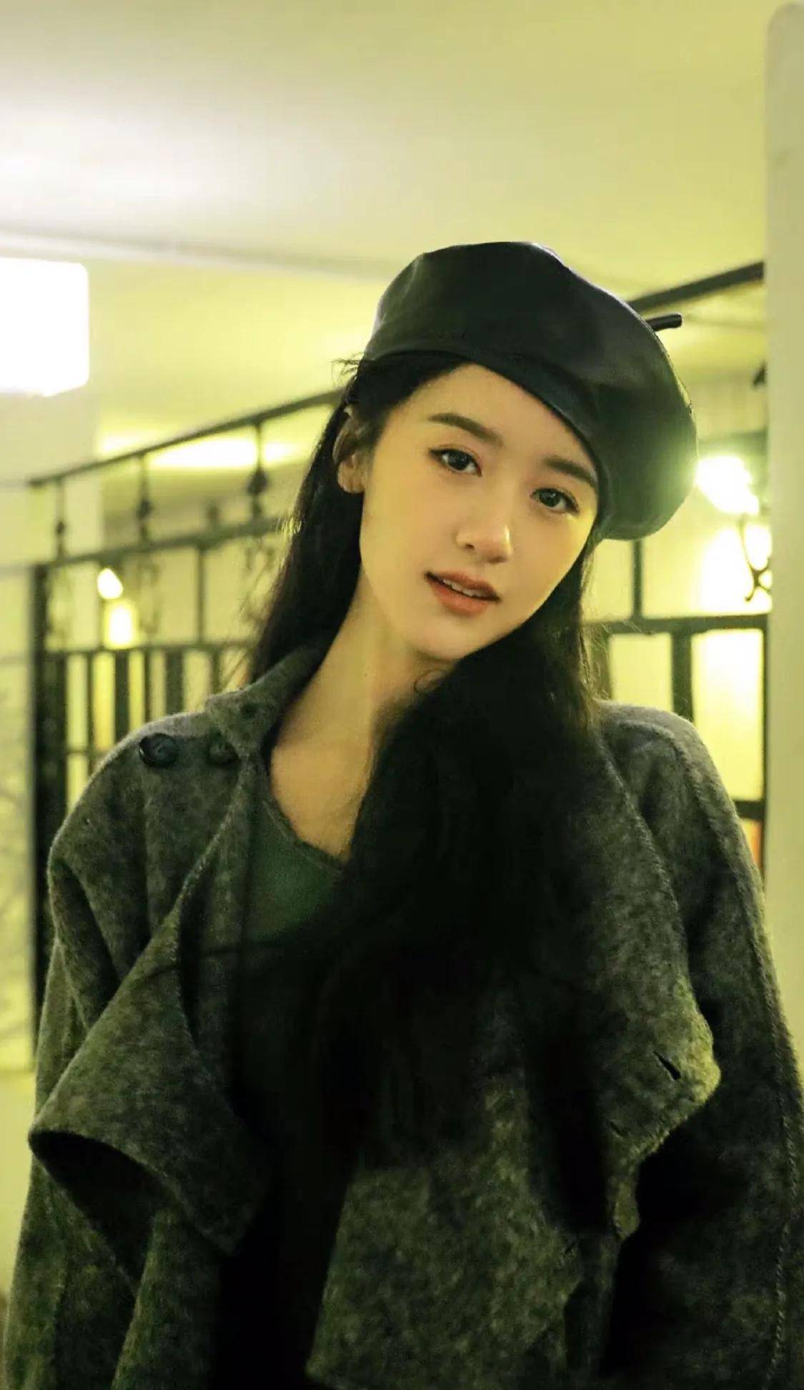 袁冰妍太美了,令人心动不已,高级感氛围来啦_生活_工作_样子