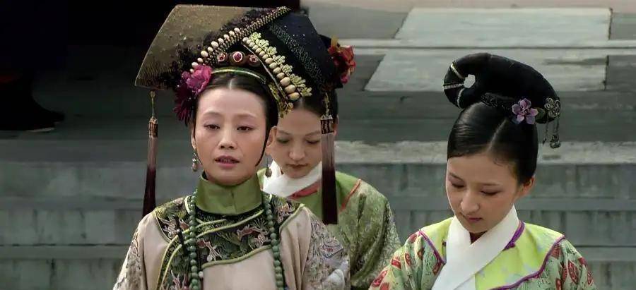 《甄嬛传》同是甄嬛战队的元老人物,端妃和敬妃本质差别在哪?