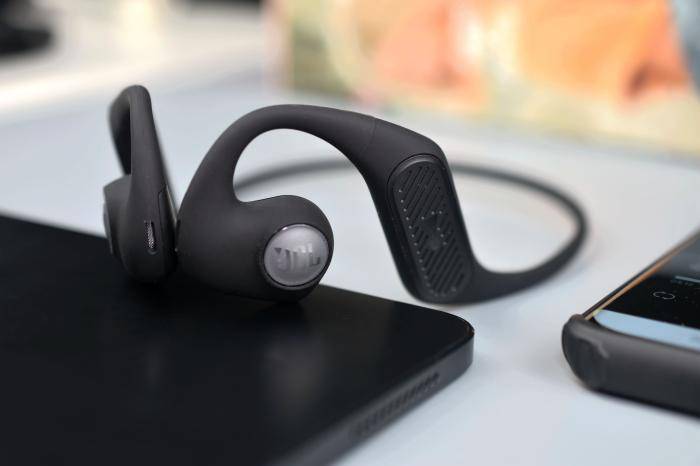 气传导耳机哪个牌子好？最好四款气传导耳机推荐