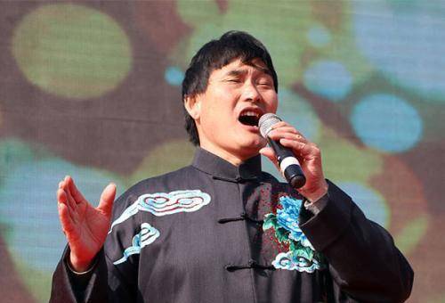 原创女歌手不再沉默,揭露朱之文唱歌真实水平,原来我们被骗这么久!