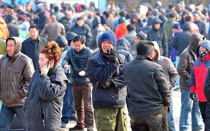 青岛劳务市场是一个提供临时工,短期工,长期工等劳务服务的地方,也称