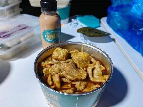 蔡鲜森锅气烧汁饭-同心战疫|"夜宵我包了,直到疫情结束!