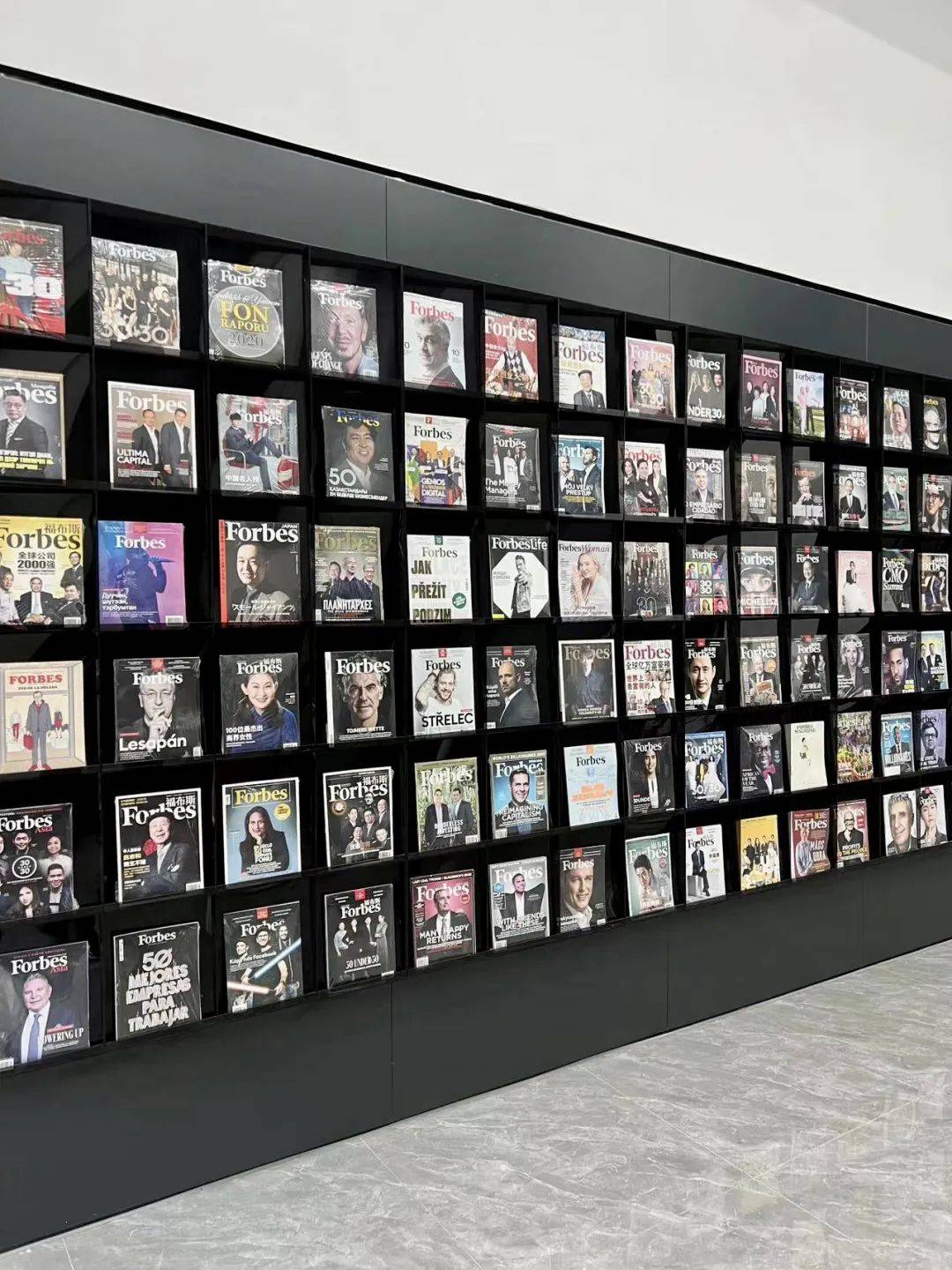 《福布斯》展示墙林果宇认为,国际化咨询人才将成为中国增强国际竞争