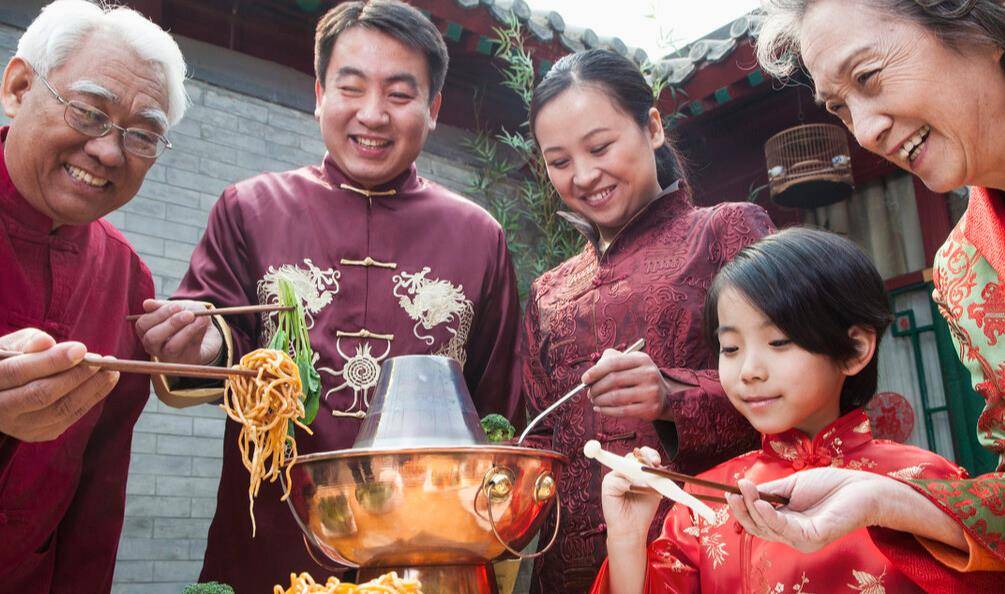 “五十望人三不争，六十望棺三不有”什么意思？