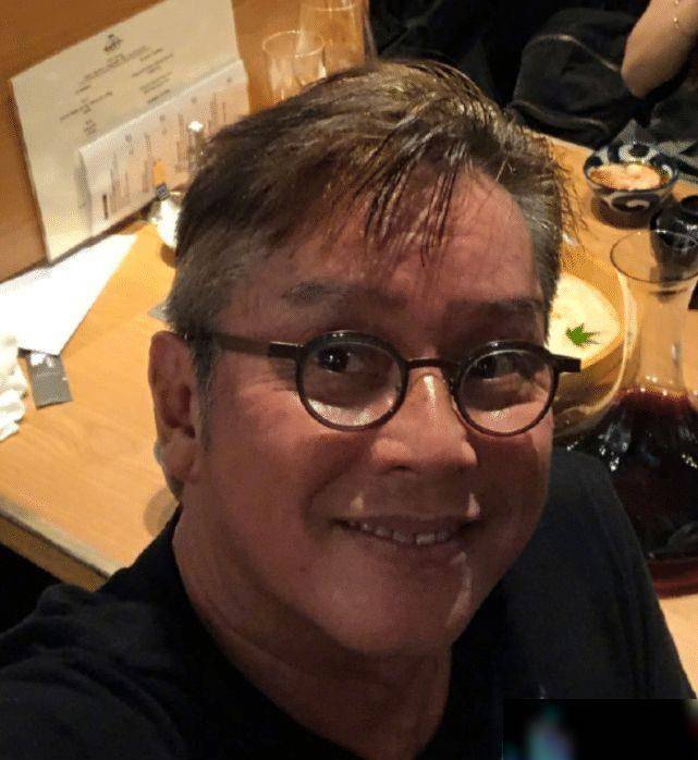 72岁谭咏麟近况令人担忧,肚子大腿细,像10月怀胎,疑似有糖尿病_网友