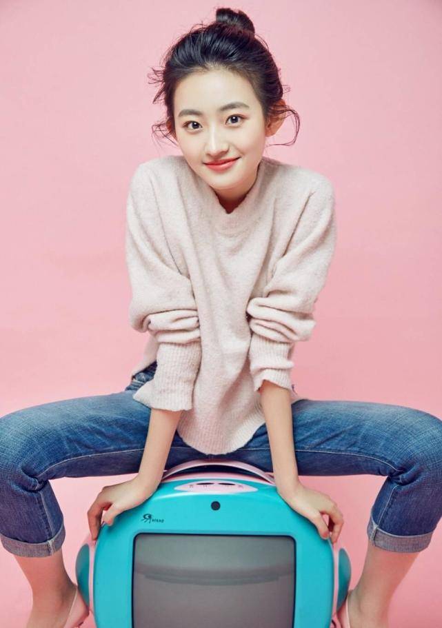 新赵灵儿99年小花撞脸景甜,正剧古偶两手抓,网友:这波必爆_杨雨桐