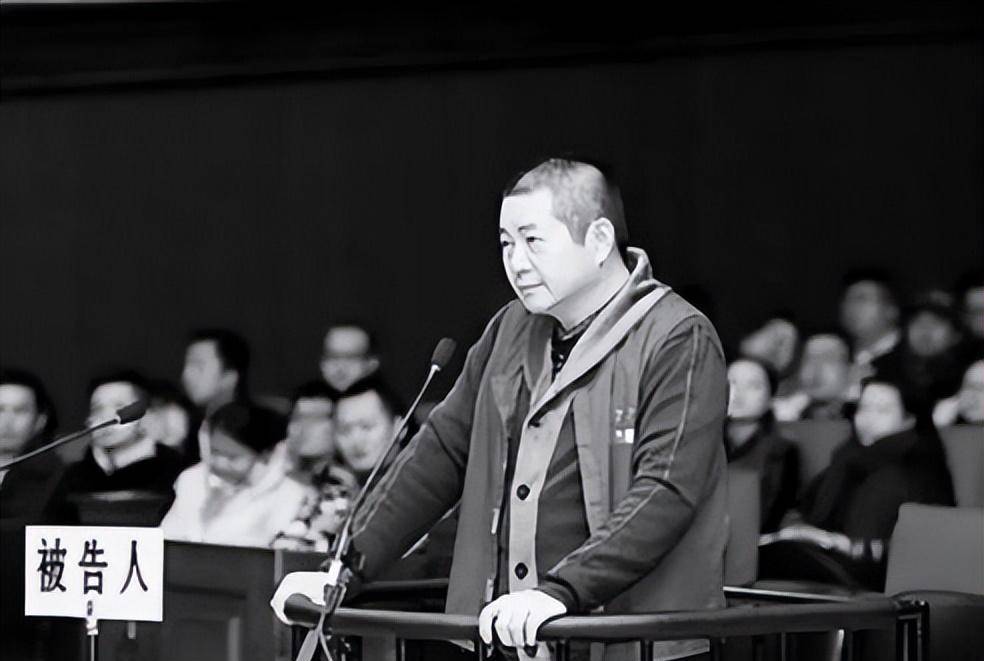 2014年警方搜捞一铁笼沉尸,耗时600天花百万,罪证出水罪恶低头_张宏