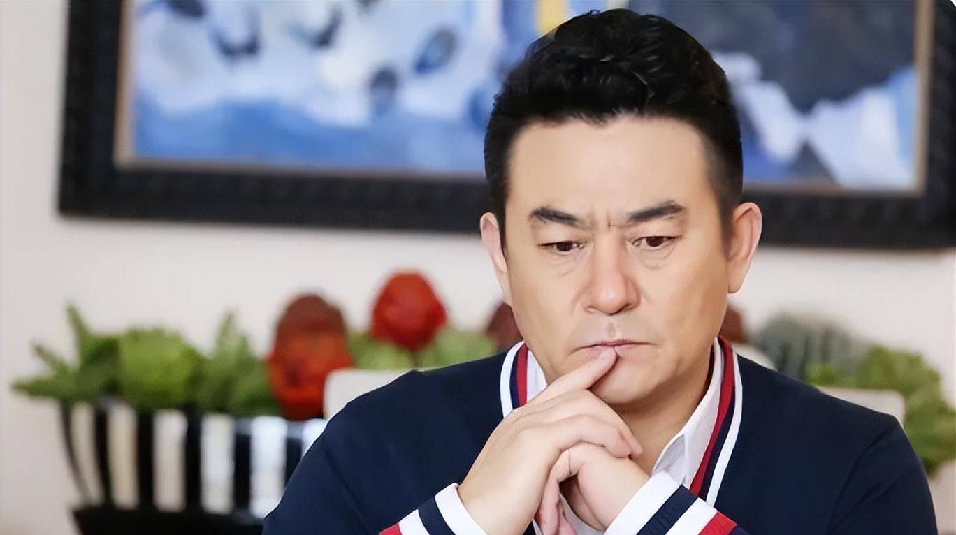 李洪涛:娶老师女儿,婚后30年零绯闻,两个嗜好让妻子烦恼不已_王红雷