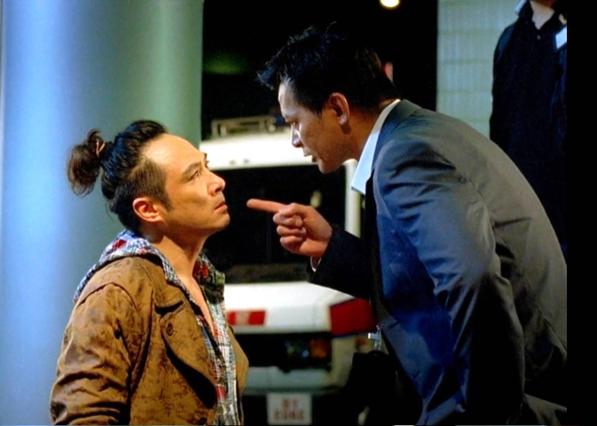 电影是圆了吴镇宇的影帝梦,殊不知他在黄日华剧中跑龙套的心酸_香港