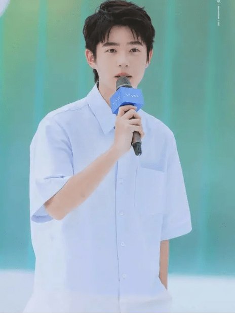 陈飞宇,王一博,綦美合,欧阳娜娜,王源,王文也,吴签这一圈人的瓜真的是