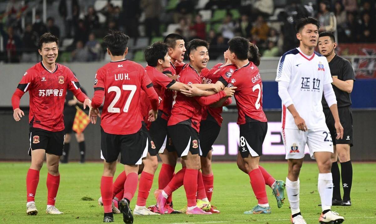 蘇州東吳1-0延邊龍鼎延邊龍鼎是本賽季的升班馬之一,蘇州東吳第44分鐘