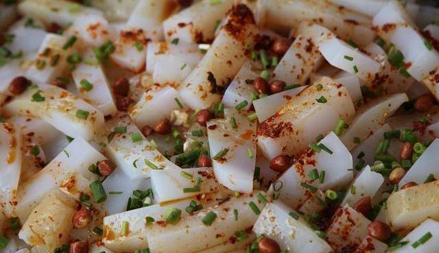 从小吃到大的金豌豆凉粉,3天不吃就馋得慌,做法简单,快收藏吧_备用