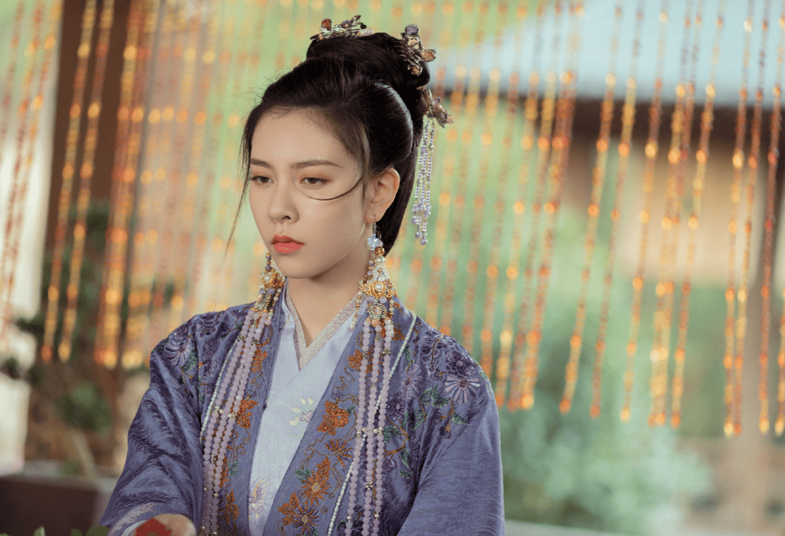 宋妍霏主演的古装网剧《恩爱两不疑》获得了很多人的关注.