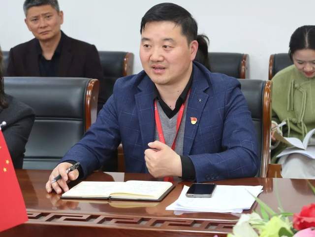 最后,五山小学党支书记,校长蔡建军对督导组一天来对五山小学的全面