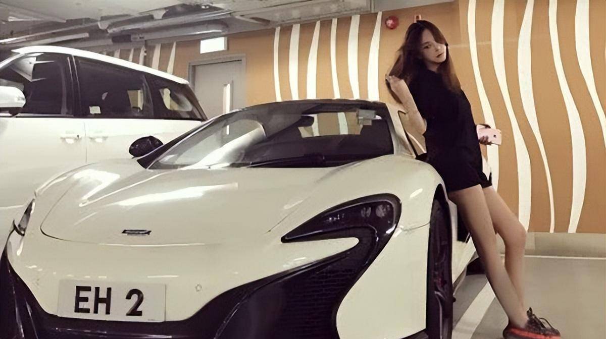 7亿,被抓后惨遭抛弃_张晓恩_杨怡潇_直播