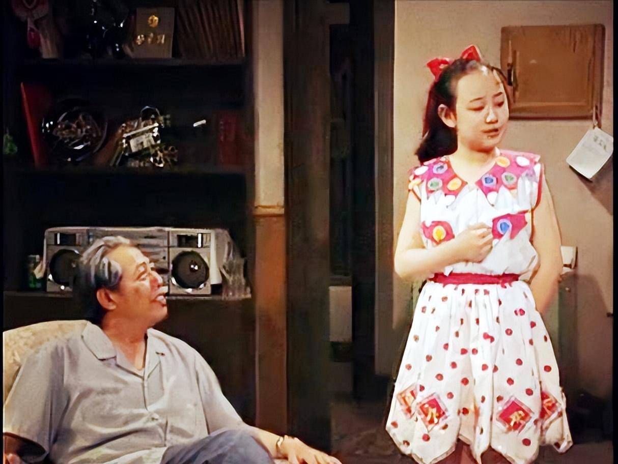"贾圆圆"今年41:长大后沉寂了,二胎妈妈教育儿子惹争议_关凌_我家